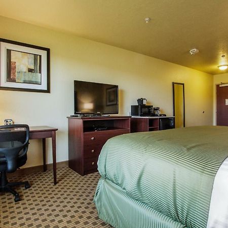 Cobblestone Inn & Suites - Linton Εξωτερικό φωτογραφία