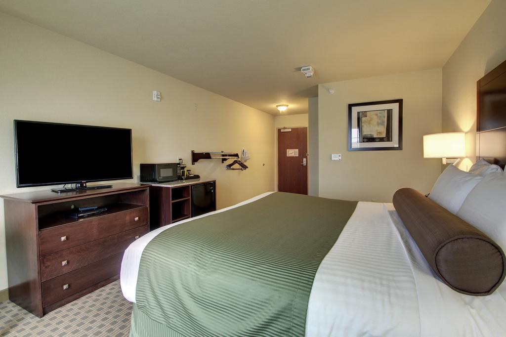 Cobblestone Inn & Suites - Linton Δωμάτιο φωτογραφία