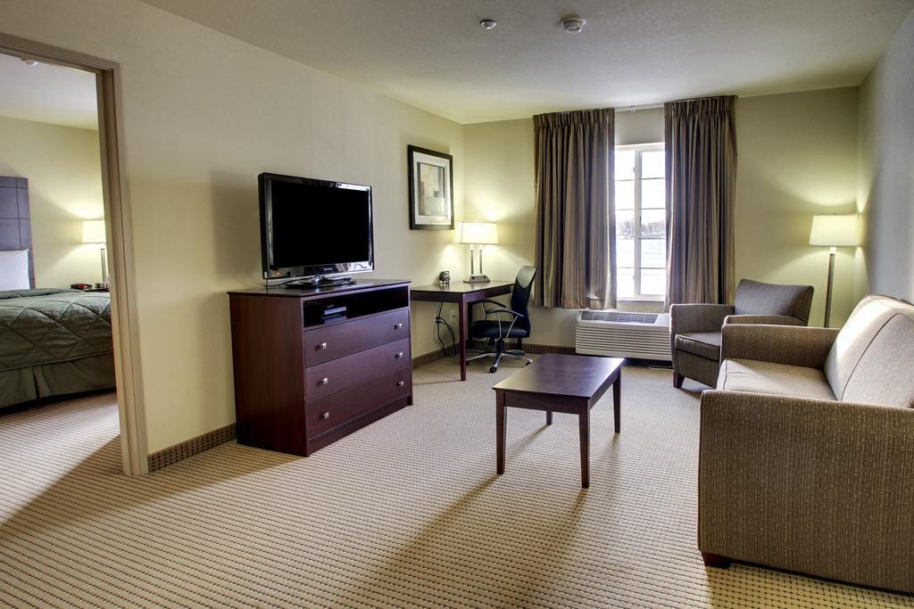 Cobblestone Inn & Suites - Linton Εξωτερικό φωτογραφία