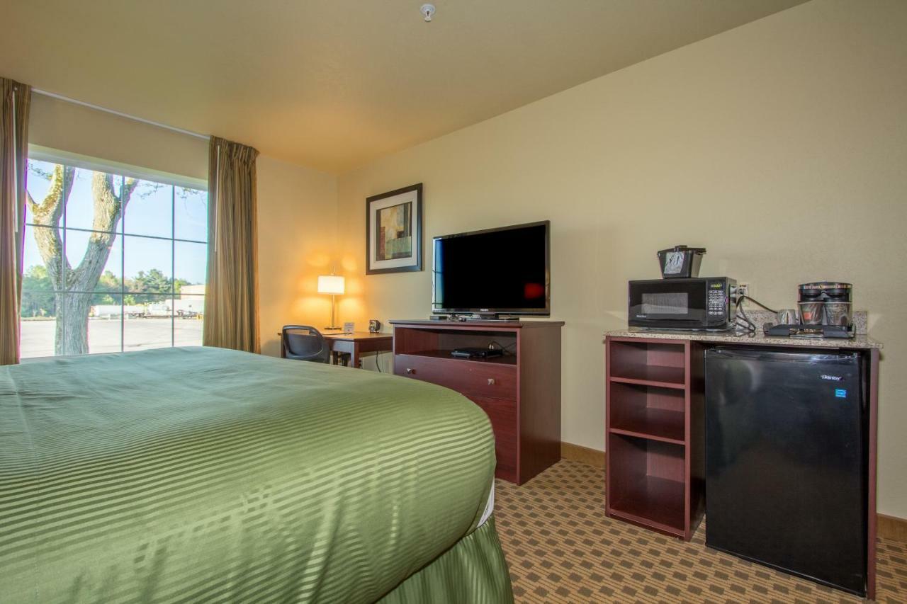 Cobblestone Inn & Suites - Linton Εξωτερικό φωτογραφία